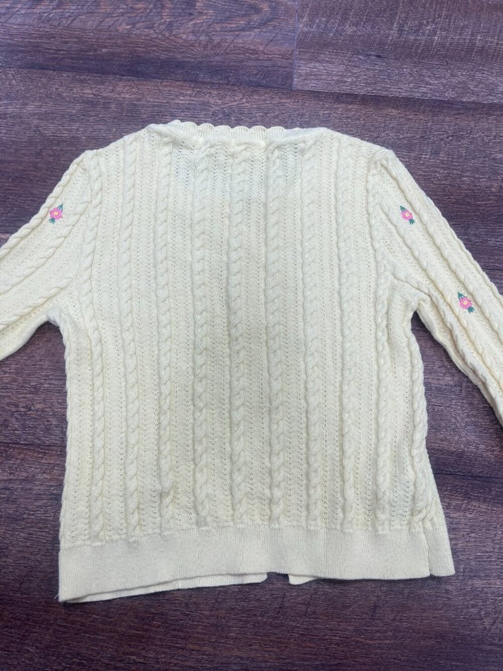 Butter Yellow Floral Cable Knit Cottagecore Cardigan Medium - Picture 8 of 9
